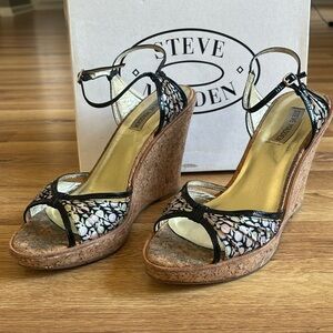 Steve Madden Wedges size 9